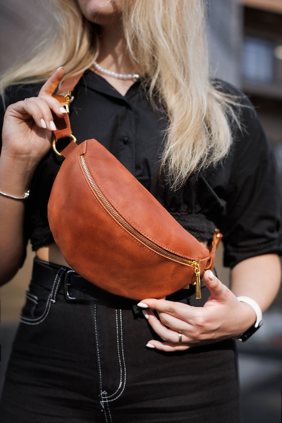 Personalized Leather Fanny Pack for Men Leather Hip Bag 