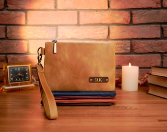 Leather zipper clutch personalized, Woman wallet with wrist strap, Travel zipper purse, Gift for her,  Wristlet bag with embossing