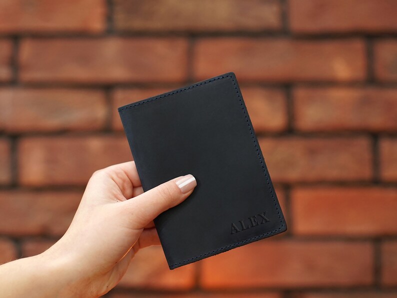 Best passport holder