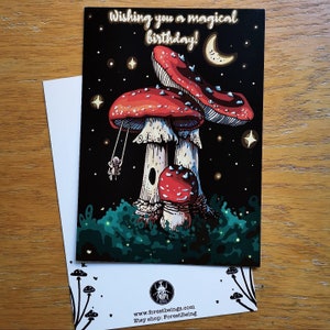 Zauberhafte Geburtstags-Pilz Karte | A6 High Quality Gruß-, Weihnachts-, Weihnachts-Karte Goblincore rote Pilze