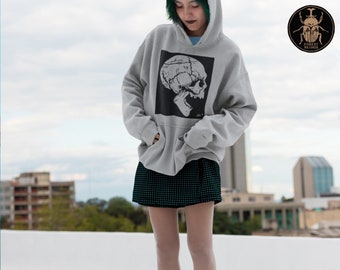 Sweat à capuche en coton bio Laughing Skull | Punk avant-gardiste, coupe unisexe
