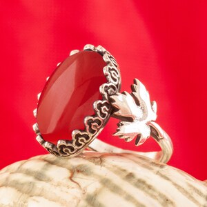 Handmade Red Agate Ring: Sterling Silver Floral Vintage Jewelry
