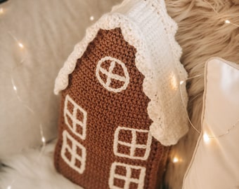Gingerbread House Shaped Pillow, Crochet House Cushion, Christmas Decoration, Weihnachtsdeko, Home Decor