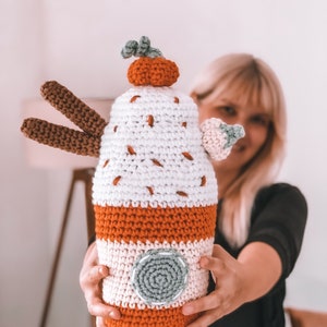 Crochet Pumpkin Spice Latte Cushion, Fall Autumn Decoration image 5