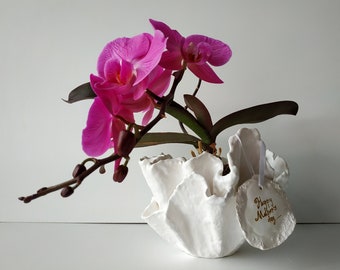Modern white vase. Mom orchid planter. Personalized orchid planter.