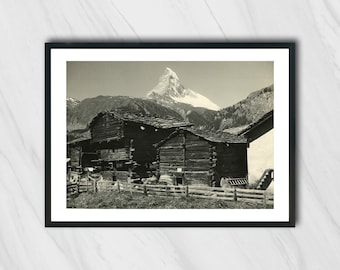 Village aux pieds du Cervin - Retirage d’une photographie vintage