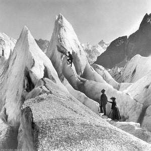Famille d'alpinistes, Alpes, France, Photographie noir et blanc, Art mural, Photo vintage, Montagne, Ski, Tirage argentique Mat Gelatin image 2