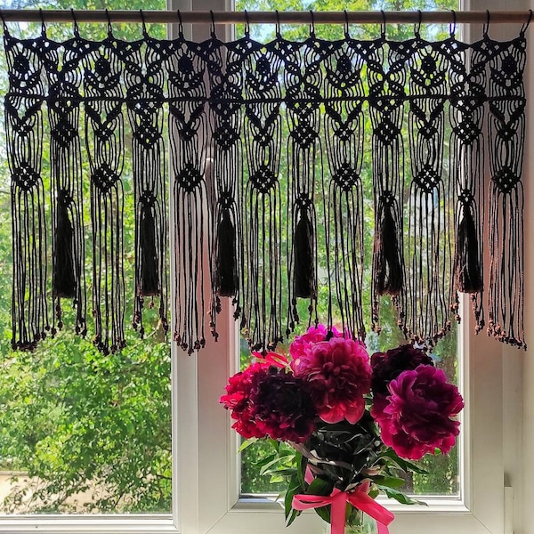 Macrame window curtain,decor macrame valance,macrame curtain,Macrame wall,Banner macrame,ecru cotton cord