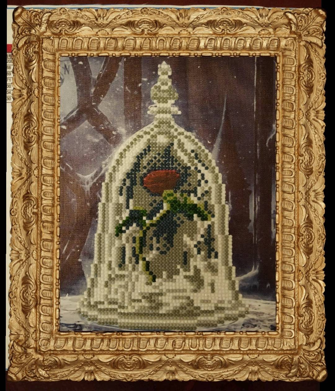 Diamond Painting of a Rose in a Glass Dome 