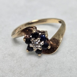 9ct Yellow Gold Ring Sapphire & Diamond Stones Hallmarked Ring Size K 1/2