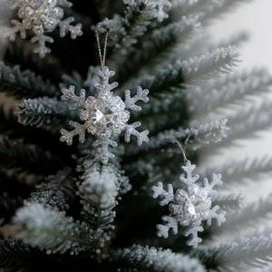 Frozen Snowflake, Clay Snowflakes, Christmas Snowflakes, Snowflakes Beads, Handmade Snowflakes, Crystal Snowflakes, DIY Snowflakes, 2 PCS
