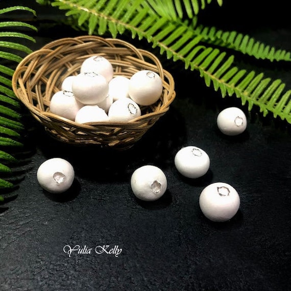 Polymer Clay Beads, White Clay Beads, Berry Beads, Snowberry Beads