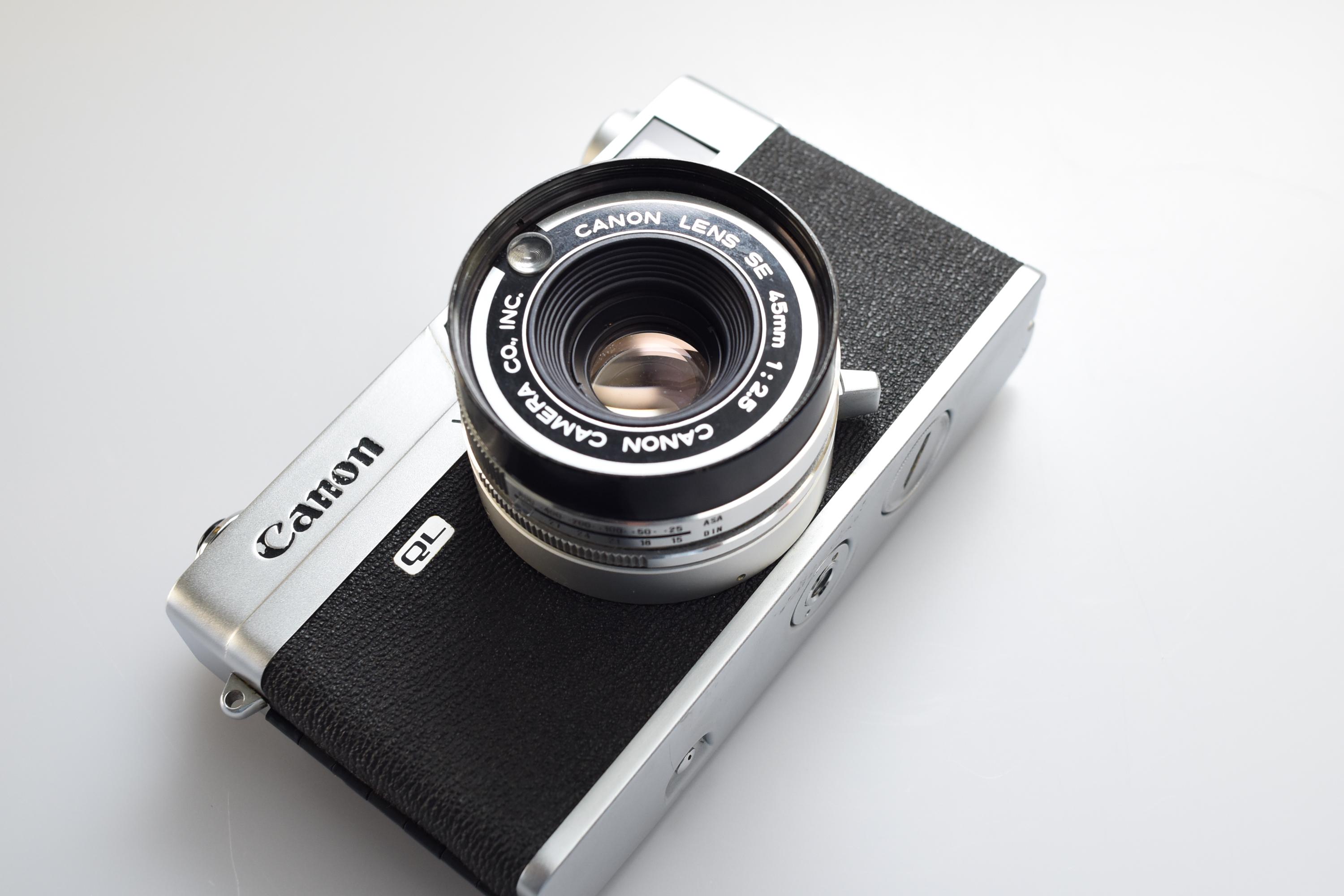 Canon QL25 レンジファインダーカメラ Vintage Canon Canonet QL25 35mm Rangefinder Film Camera with 45mm