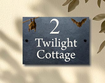 Letrero personalizado de pizarra con forma de murciélago para casa, decoración rústica estilo cottagecore