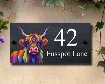 Letrero de pizarra con forma de vaca de las Highlands, decoración colorida para casa de campo