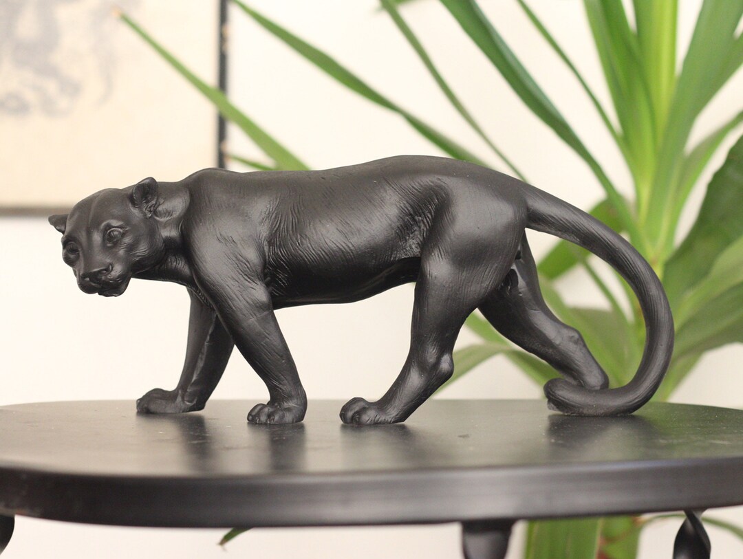 ② Panthère Noire - Statue Panthère Noire Longueur 134 cm — Collections  Animaux — 2ememain