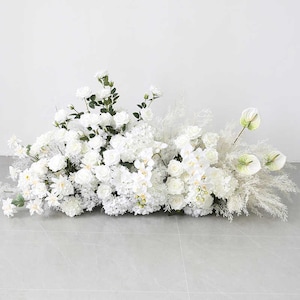 Weißer Blumen-Bogen, Hochzeits-Bögen Bodenblumen-Hintergrund Blumen Swag-Garten-Party-Hochzeits-Gangdekoration-Blumenarrangements