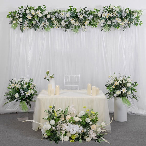 A Set White Wedding Flower Arrangement Table Runner Decor