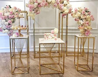 Gold Plated Wedding Metal Flower Stand Geometric Centerpiece Stand Party Decor Bridal Shower Floral Display Stand Metal Dessert Table Pillar