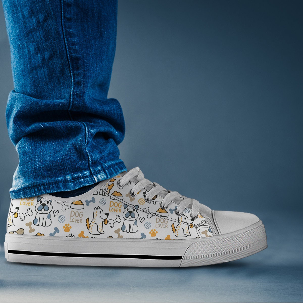 Dog sales print converse
