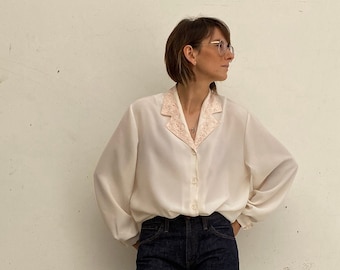 EMBROIDERED BLOUSE vintage 90s women's shirt in powder pink with embroidery on the lapel, light women's shirt, elegant chic, Made in Italy