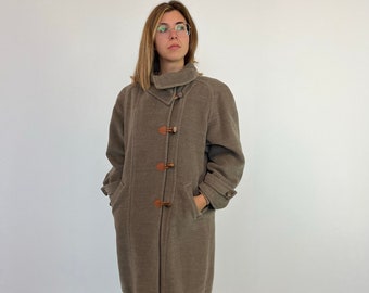 100% Virgin Wool Vintage 80s coat / Vintage women's wool coat / Vintage women's coat with shoulder pads / Oversized women's wool coat