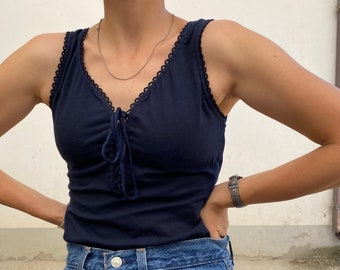 S Damen-Body aus Stretch-Baumwolle / Vintage-Nachtblau-Stretch-Body / Baumwoll-Body mit breitem Schultergurt und Spitzendetail / Retro-Body