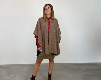 Vintage 70s wool cape / vintage patterned women's cape / women's wool cape / vintage geometric patterned winter cape