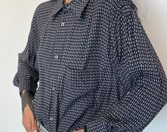 BRAND NEW vintage shirt / patterned vintage shirt / abstract vintage blouse / vintage women's tie-waist blouse / oversized blouse