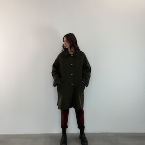 Vintage 70s military green duffle coat / vintage oversized coat / vintage military coat / oversized wool coat / wool coat