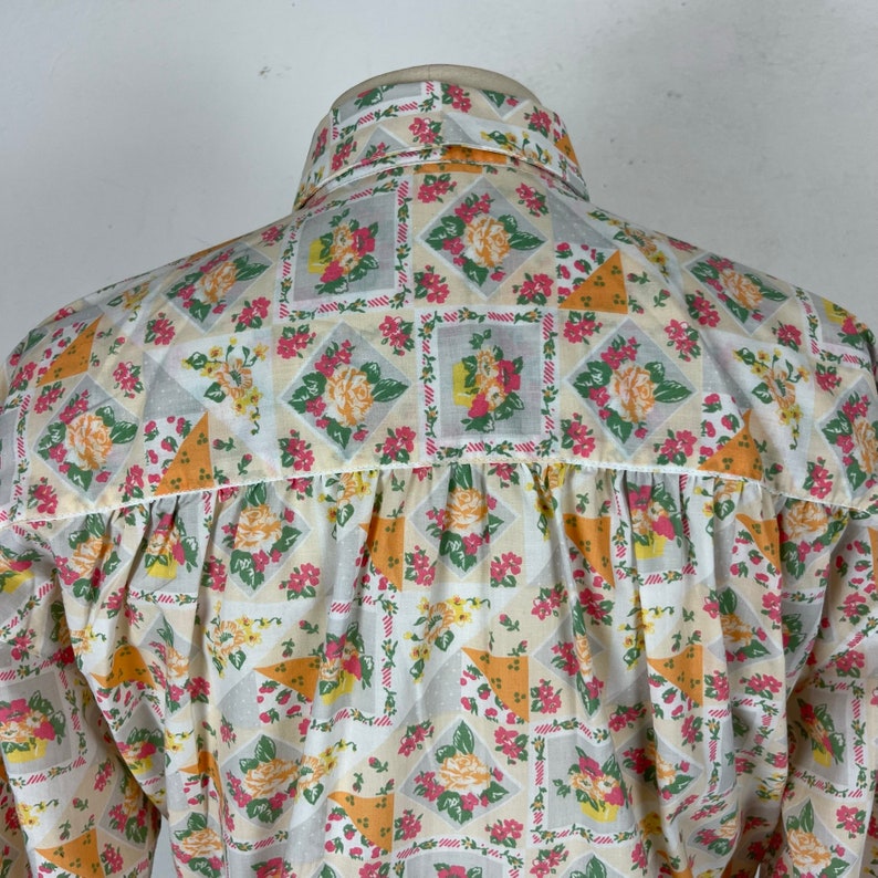 ROSE vintage floral shirt / floral patterned women's shirt / vintage floral summer shirt / vintage blouse / vintage women's shirt image 9