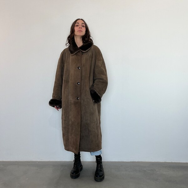 Original long Shearling années 80 / vintage longue peau de mouton femme / vintage long shearling / Shearling / long Shear coat / manteau en peau de mouton marron