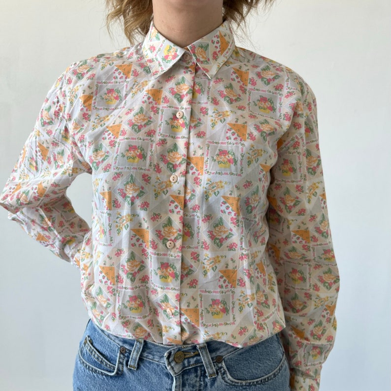 ROSE vintage floral shirt / floral patterned women's shirt / vintage floral summer shirt / vintage blouse / vintage women's shirt image 2