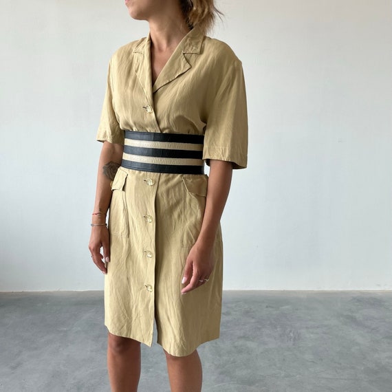 Safari with straps Vintage 70s dress / beige safa… - image 2