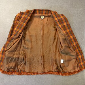 Vintage patterned tweed / Women's wool tweed jacket / geometric patterned vintage blazer / vintage patterned tweed epaulettes blazer image 10