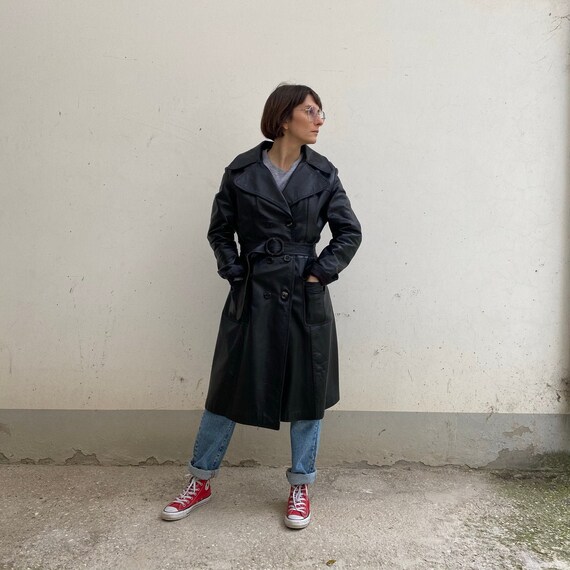 Vintage leather trench coat 70s /vintage black lea