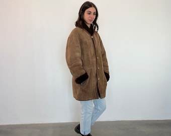Brown vintage shearling / vintage women's shearling coat / shearling coat / shearling coat / oversized vintage shear coat / brown leather coat