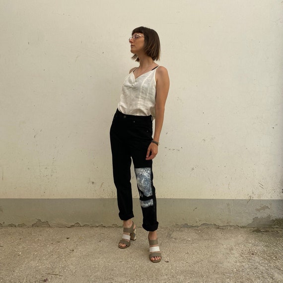 PAINTED white/black / women's 90s vintage jeans /… - image 1