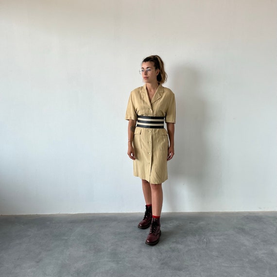 Safari with straps Vintage 70s dress / beige safa… - image 3