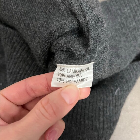 70% Lambswool - 20 Angora Vintage Embroidered Cardigan