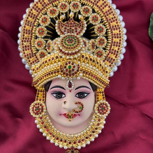 Varalakshmi Pooja Idol Face | Tanjore Matte Finish Lakshmi Face for Vratham | Decorated German Silver Alankaram Set | Free USA Shipping