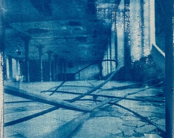Abandoned cloth factory - empty hall - Forst (art print)