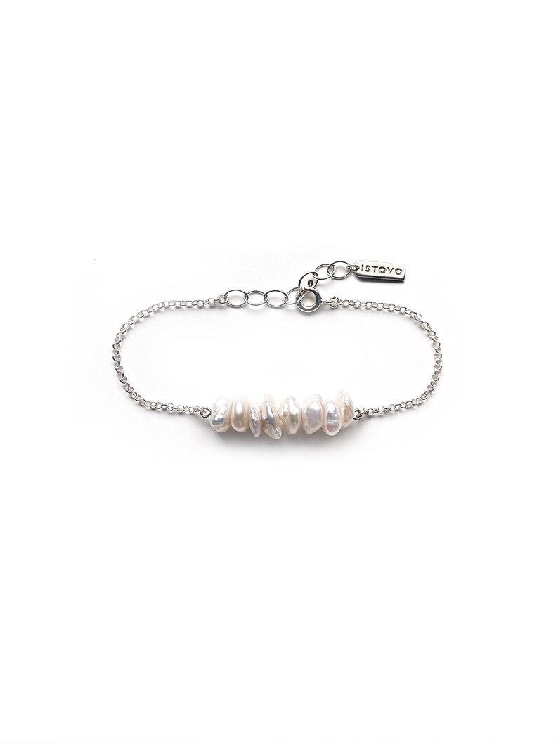 Elegant Keshi White Pearl Bracelet, Layered Baroque Pearls Bracelet for Women, Delicate Silver Chain Bracelet, Bridal Jewelry, Gift for Her image 2