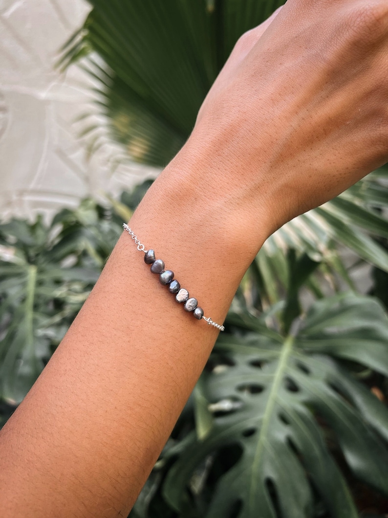 Black Keshi pearl bracelet Elegant silver bracelet Delicate chain bracelet Black pearl bracelet Tahitian-like pearl bracelet image 1