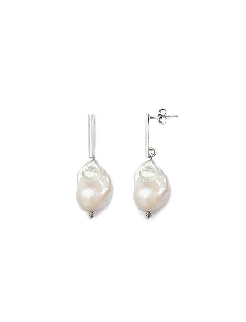 Fireball pearl earrings image 2