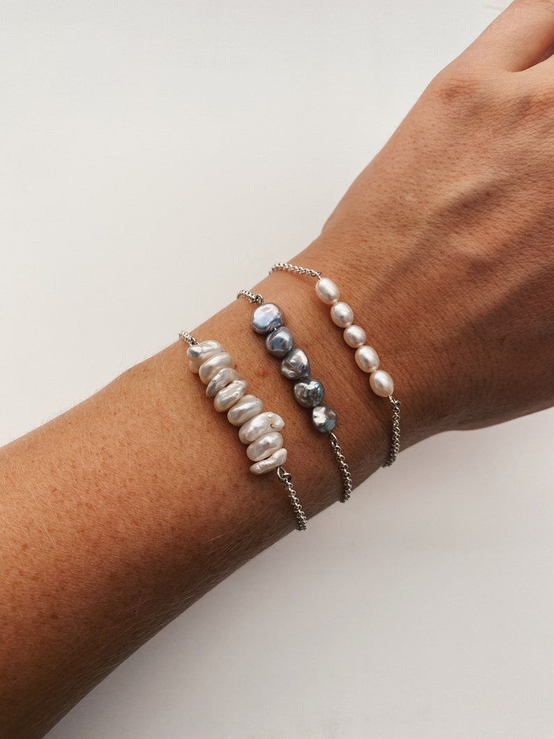 Elegant Keshi White Pearl Bracelet, Layered Baroque Pearls Bracelet for Women, Delicate Silver Chain Bracelet, Bridal Jewelry, Gift for Her image 3