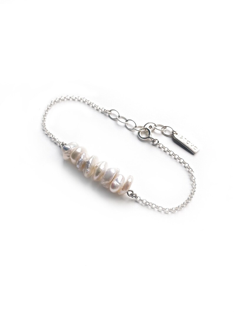 Elegant Keshi White Pearl Bracelet, Layered Baroque Pearls Bracelet for Women, Delicate Silver Chain Bracelet, Bridal Jewelry, Gift for Her image 5
