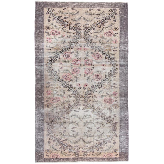 6.8 X 4 Ft - 208 X 124 Cm Turkish Area Rug, Vintage Handmade 6.8 X 4 Ft - 208 X 124 Cm Turkish Area Rug, Vintage Handmade