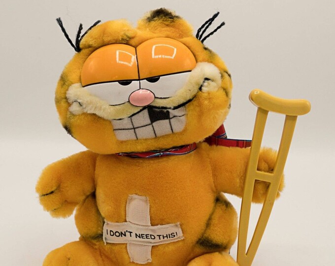 Vintage 1981 Garfield Dakin Stuffed Plush Animal Crutches Bandage Get