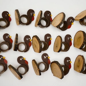 15 Primitive Thanksgiving Turkey Napkin Rings Handmade Hand Painted Vintage Set of 15 Rustic
